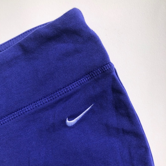 Women’s Nike Capri Leggings - Picture 5 of 5